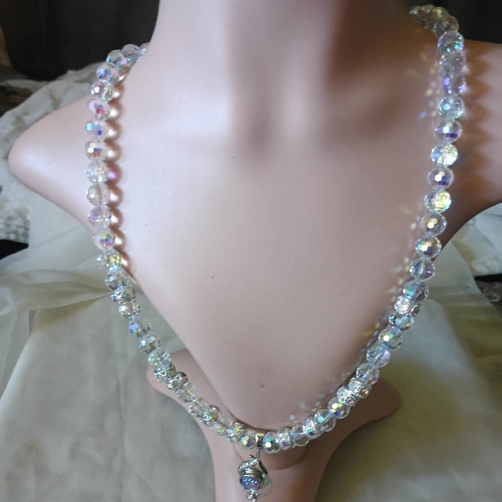 Vintage Aurora Crystal Beaded Necklace With Silver Pendant Necklace 28 Inches